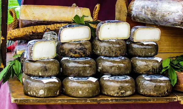 Какъв партньор да изберем за доставка на бързооборотни стоки?